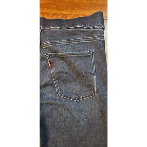 Levi's Strauss Womens Mid Rise Shaping Skinny Leg Jeans Size 30 - Picture 7 of 14